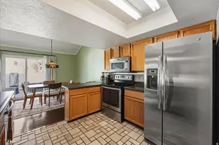 2680 W Scarsdale Ct S, Taylorsville, UT 84129 - Photo 11