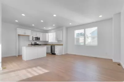 7239 S 7000 W, West Jordan, UT 84081 - Photo 13