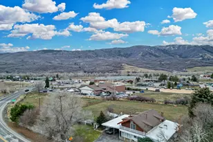 2773 N Wolf Dr, Eden, UT 84310 - Photo 5