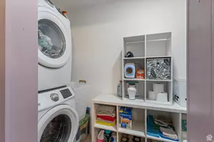 4148 S Oak Meadows Dr, Taylorsville, UT 84123 - Photo 17