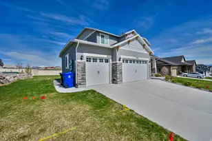 4586 W Thorley Dr, Herriman, UT 84096 - Photo 3