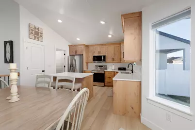 1245 N Clemente Way, Tooele, UT 84074 - Photo 9