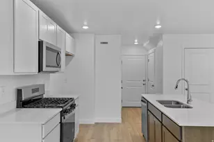 1898 E Corriente Dr, Salem, UT 84653 - Photo 9