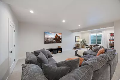 344 S Tahoe St, Vineyard, UT 84059 - Photo 9