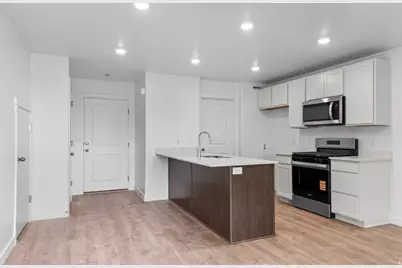 4351 N 325 E #1398, Lehi, UT 84048 - Photo 5