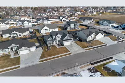 673 E 2000 N, North Logan, UT 84341 - Photo 57