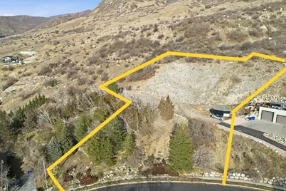 13 Sunset Dr #202, Farmington, UT 84025 - Photo 1