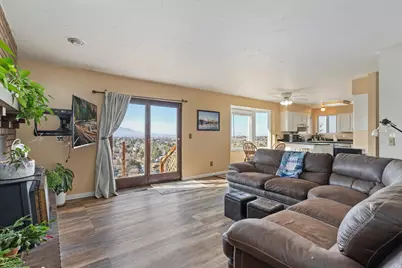 8760 S Rustler Rd E, Cottonwood Heights, UT 84093 - Photo 7