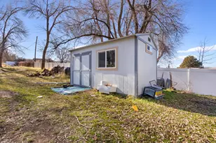 141 W 3100 S, Bountiful, UT 84010 - Photo 25
