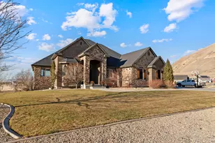 3767 N Arrowhead Ln, Erda, UT 84074 - Photo 33