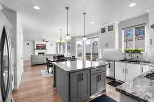 583 W Deer Mdw Dr, Saratoga Springs, UT 84045 - Photo 13