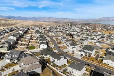 583 W Deer Meadow Dr, Saratoga Springs, UT 84045 - Photo 33