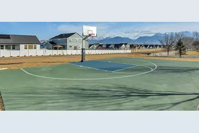 583 S Ravenwood Ln, Saratoga Springs, UT 84045 - Photo 35