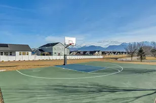 583 S Ravenwood Ln, Saratoga Springs, UT 84045 - Photo 35