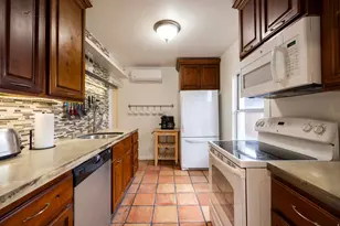 937 E 300 S, Salt Lake City, UT 84101 - Photo 27