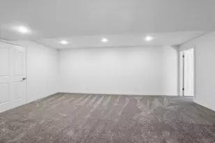 2342 E Karalee Way, Sandy, UT 84092 - Photo 43