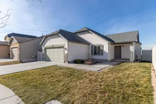 1029 N Bexley Dr, North Salt Lake, UT 84054 - Photo 1