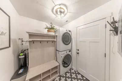 1029 N Bexley Dr, North Salt Lake, UT 84054 - Photo 13