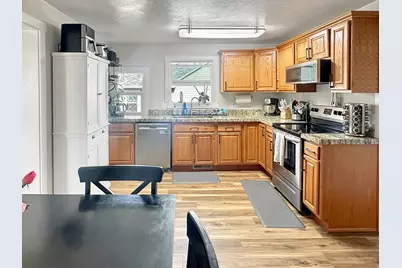 250 W Mill Rd, Ferron, UT 84523 - Photo 7