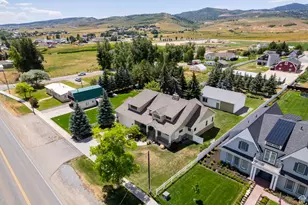 315 S Bear Lake Blvd, Garden City, UT 84028 - Photo 3