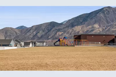 920 N Center St, Santaquin, UT 84655 - Photo 29