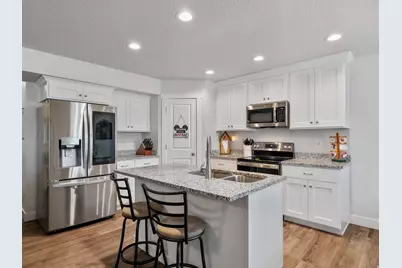 920 N Center St, Santaquin, UT 84655 - Photo 3