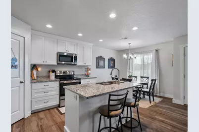 920 N Center St, Santaquin, UT 84655 - Photo 5