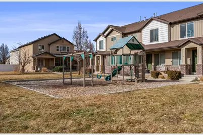 920 N Center St, Santaquin, UT 84655 - Photo 31