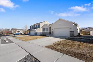 1622 N Baen Way E, Tooele, UT 84074 - Photo 31