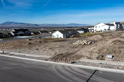 835 E 410 N #156, Hyde Park, UT 84318 - Photo 9