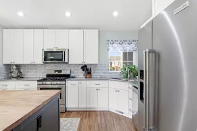 9327 S Uinta Hills Dr, West Jordan, UT 84088 - Photo 23