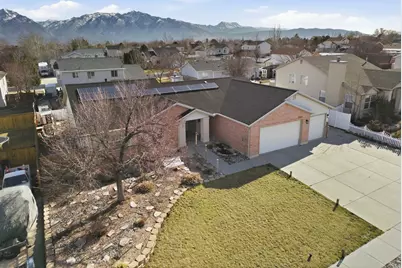 9327 S Uinta Hills Dr, West Jordan, UT 84088 - Photo 7