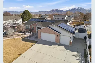 9327 S Uinta Hills Dr, West Jordan, UT 84088 - Photo 5