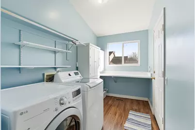 9327 S Uinta Hills Dr, West Jordan, UT 84088 - Photo 43