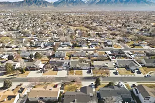 9327 S Uinta Hills Dr, West Jordan, UT 84088 - Photo 85