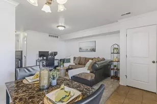 846 E Cedar Pine Ct, Salt Lake City, UT 84106 - Photo 3