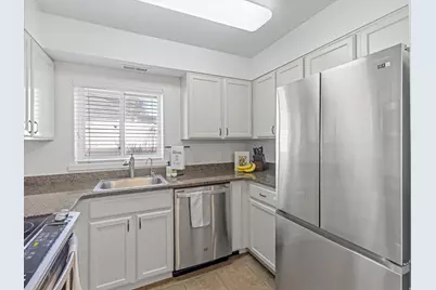 846 E Cedar Pine Ct #10, Salt Lake City, UT 84106 - Photo 5