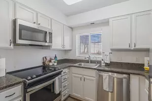 846 E Cedar Pine Ct, Salt Lake City, UT 84106 - Photo 3