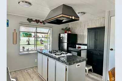 1111 N 2000 W #71, Farr West, UT 84404 - Photo 3