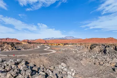 2431 Phil Smith Ct #20, Santa Clara, UT 84765 - Photo 5