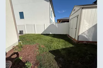1048 N Kensington Hts, Kaysville, UT 84037 - Photo 49