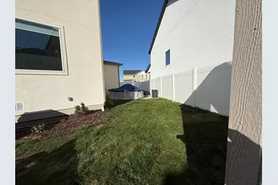 1048 N Kensington Hts, Kaysville, UT 84037 - Photo 47