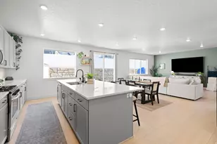 1048 N Kensington Hts, Kaysville, UT 84037 - Photo 17