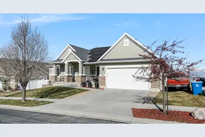 366 W Sky Hawk Way, Elk Ridge, UT 84651 - Photo 3