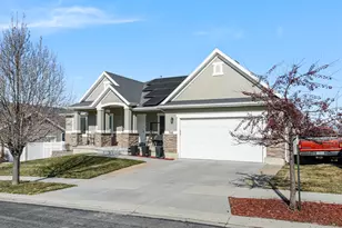 366 W Sky Hawk Way, Elk Ridge, UT 84651 - Photo 3