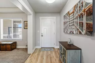 366 W Sky Hawk Way, Elk Ridge, UT 84651 - Photo 5