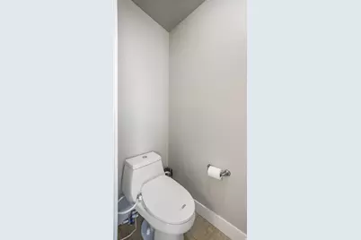 366 W Sky Hawk Way, Elk Ridge, UT 84651 - Photo 21