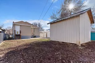 117 N 100 E, Tooele, UT 84074 - Photo 31