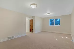 338 N 1090 W, Hyrum, UT 84319 - Photo 31