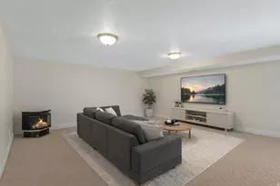 338 N 1090 W, Hyrum, UT 84319 - Photo 25